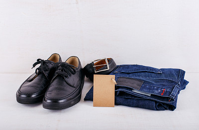 男士服装和鞋子图片下载