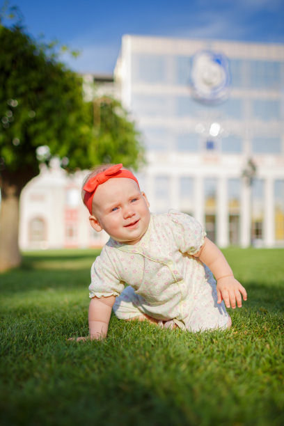 快乐的宝贝图片下载