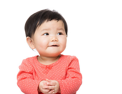 小女孩的微笑图片下载