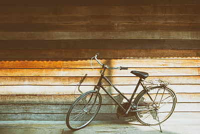 旧的自行车图片下载