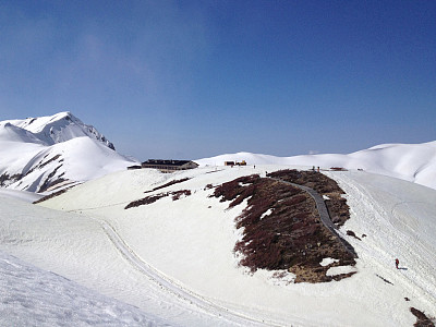 阿尔卑斯山，富山，日本图片下载