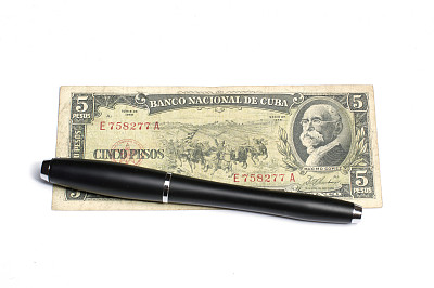 收藏品硬币钞票奖图片下载