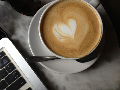 卡布奇诺的开销图片下载