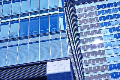 高层建筑的窗户图片下载