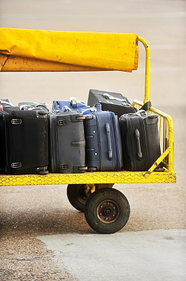 机场行李运输图片下载