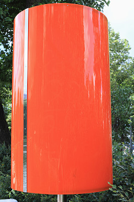 《大红灯笼高高挂》。图片下载