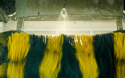 高压洗车用大刷子图片下载