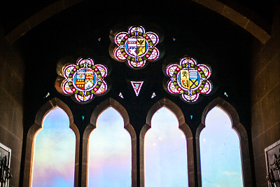 教堂的窗户图片下载