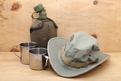 军用食堂，不锈钢杯，澳陆游猎绿帽子图片下载