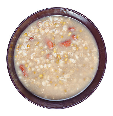 以上的观点，肉汤在碗中孤立素材图片