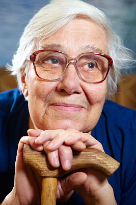 高级的女人肖像图片下载