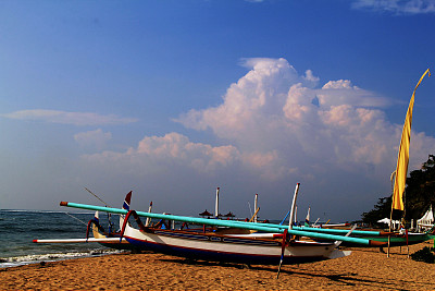 巴厘岛的传统船图片下载