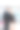 一名男子和一名女子带着行李箱到达酒店大堂图片下载