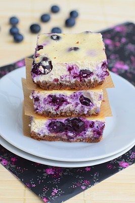 蓝莓芝士蛋糕图片下载