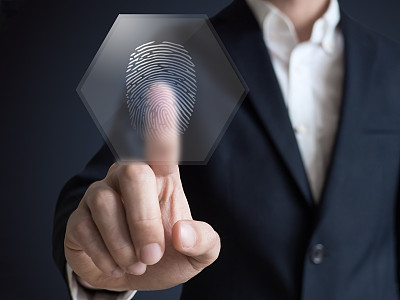 商人按现代技术面板上的指纹图片下载