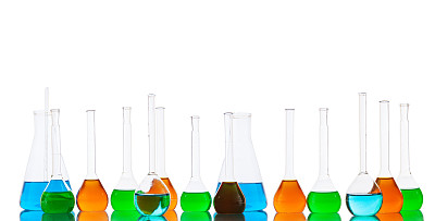 实验室玻璃器皿隔离在白色上图片下载