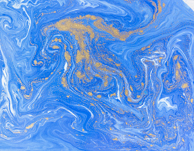 蓝色和金色的液体质地。水彩手绘大理石花纹插图。墨水大理石背景。图片下载