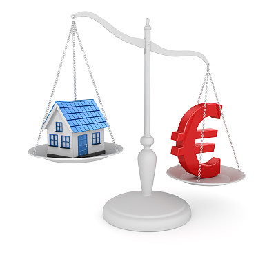 房子和欧元符号平衡图片下载