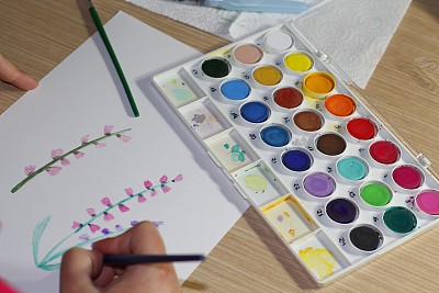 与水彩绘画图片下载