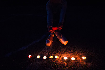 芭蕾舞女演员与心图片下载