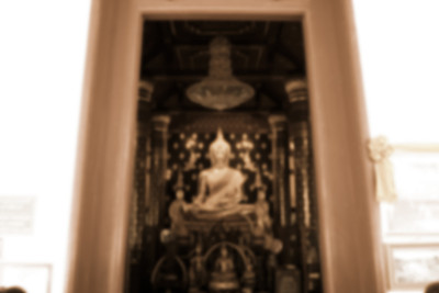 模糊抽象的佛像背景图片下载