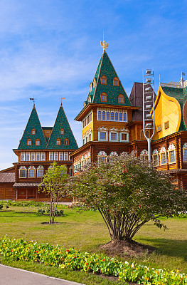 沙皇阿列克谢米哈伊洛维奇的木制宫殿在科洛门斯科-俄罗斯莫斯科图片下载