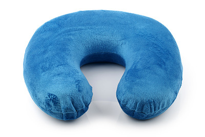 蓝色颈枕孤立在白色背景上图片下载
