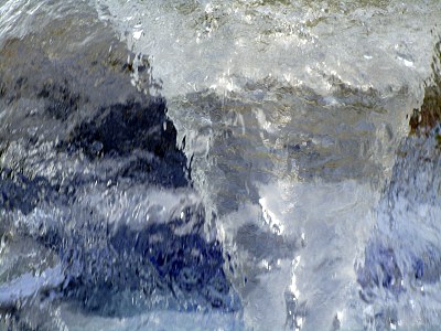 秋天的水图片下载