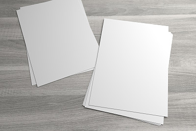 几叠传单或传单3D插图的模型图片下载