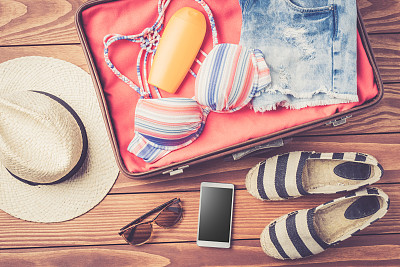 海滩时尚图片素材ID：167673850