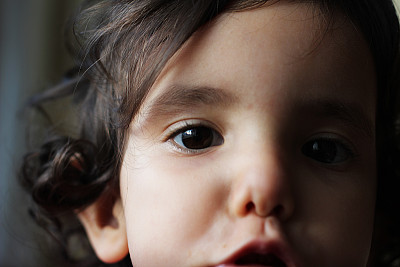 橄榄的眼睛图片下载