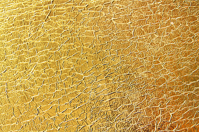 黄金箔质地皱背带皱纹龟裂。图片下载
