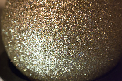 闪闪发光的小玩意。图片下载