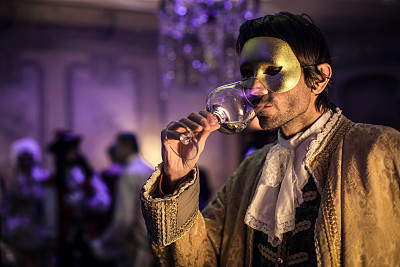 回到过去图片下载