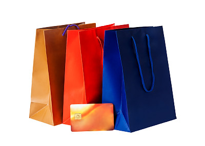 彩色购物袋和信用卡隔离图片下载