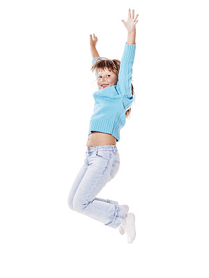 快乐的跳跃的女孩图片下载