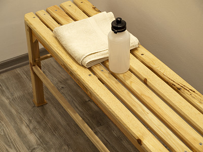 健身房更衣室图片下载