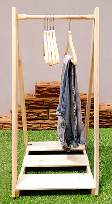 木制衣架图片下载