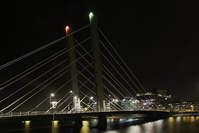 克鲁塞尔桥图片下载