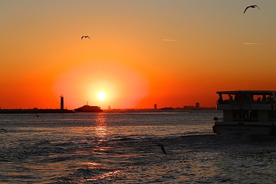 日落在博斯普鲁斯图片下载