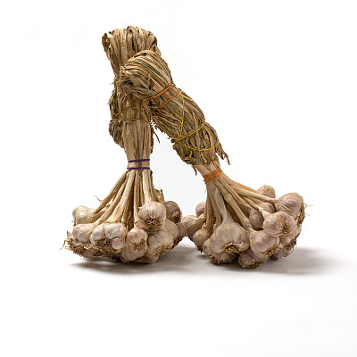白色背景上的泰国大蒜。图片下载