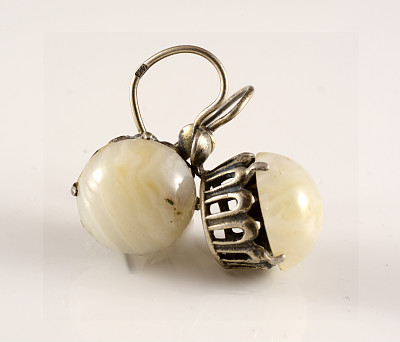 古老的耳环图片下载