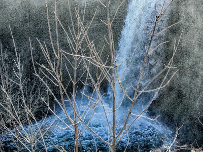 明尼哈哈在秋天落下图片下载
