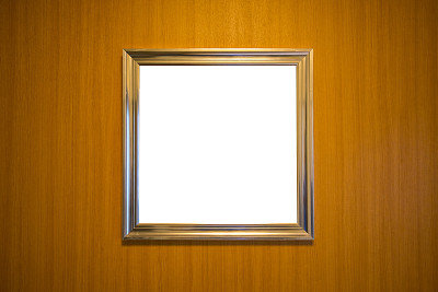 木墙上的空白画框图片下载