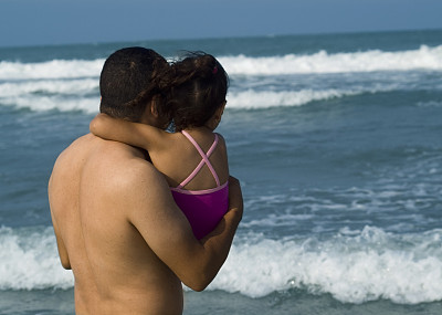 父亲和女儿图片下载