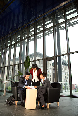 看着文书工作图片下载