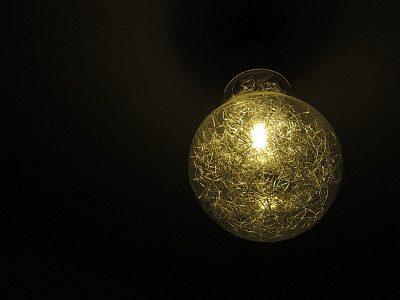 照亮了图片下载