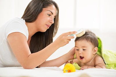 母亲和婴儿图片下载