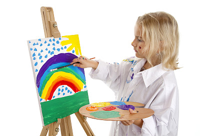 画的小女孩图片下载