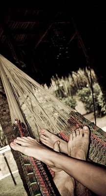 吊床的爱图片下载